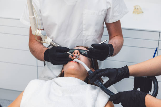 Best Emergency Tooth Extraction in Wahneta, FL